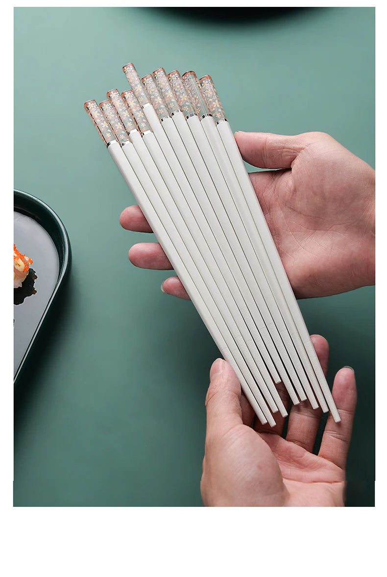 Sakura Japanese Chopsticks – Pink Cherry Blossom Reusable Tableware for Sushi