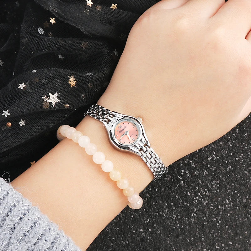 Gold Plated Quartz Bracelet Watch – Elegant Analog Timepiece for Women