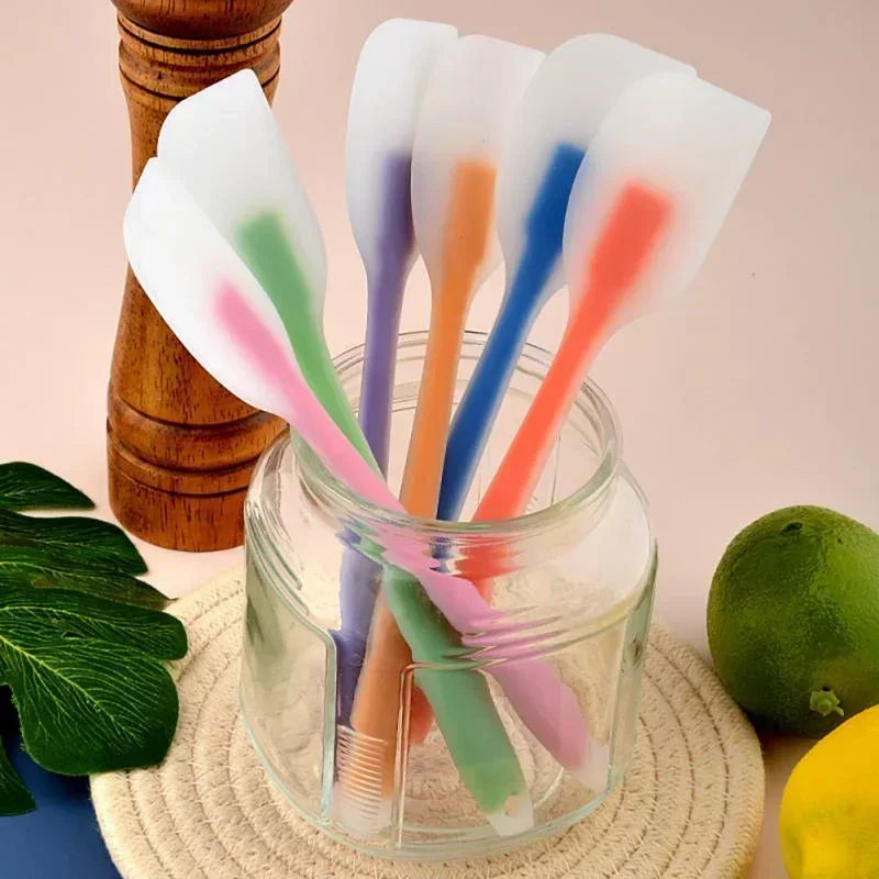 Heat Resistant Silicone Spatula – Non-Stick Kitchen Utensil for Baking