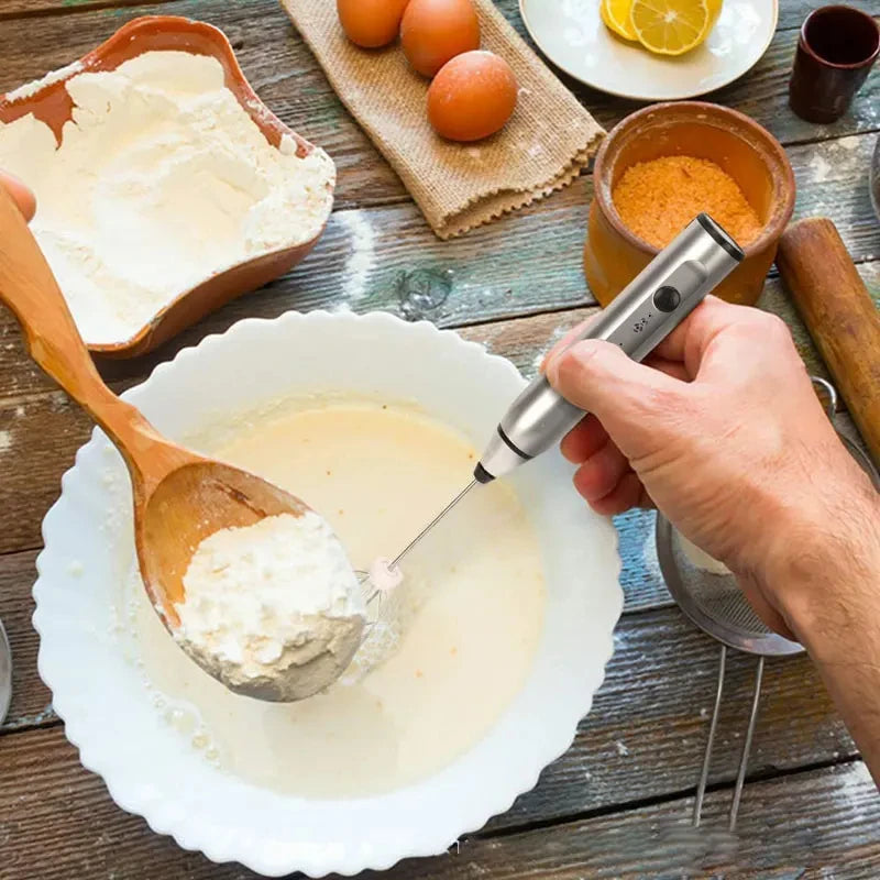 Portable Electric Milk Frother – Handheld USB Whisk for Coffee and Cappuccino