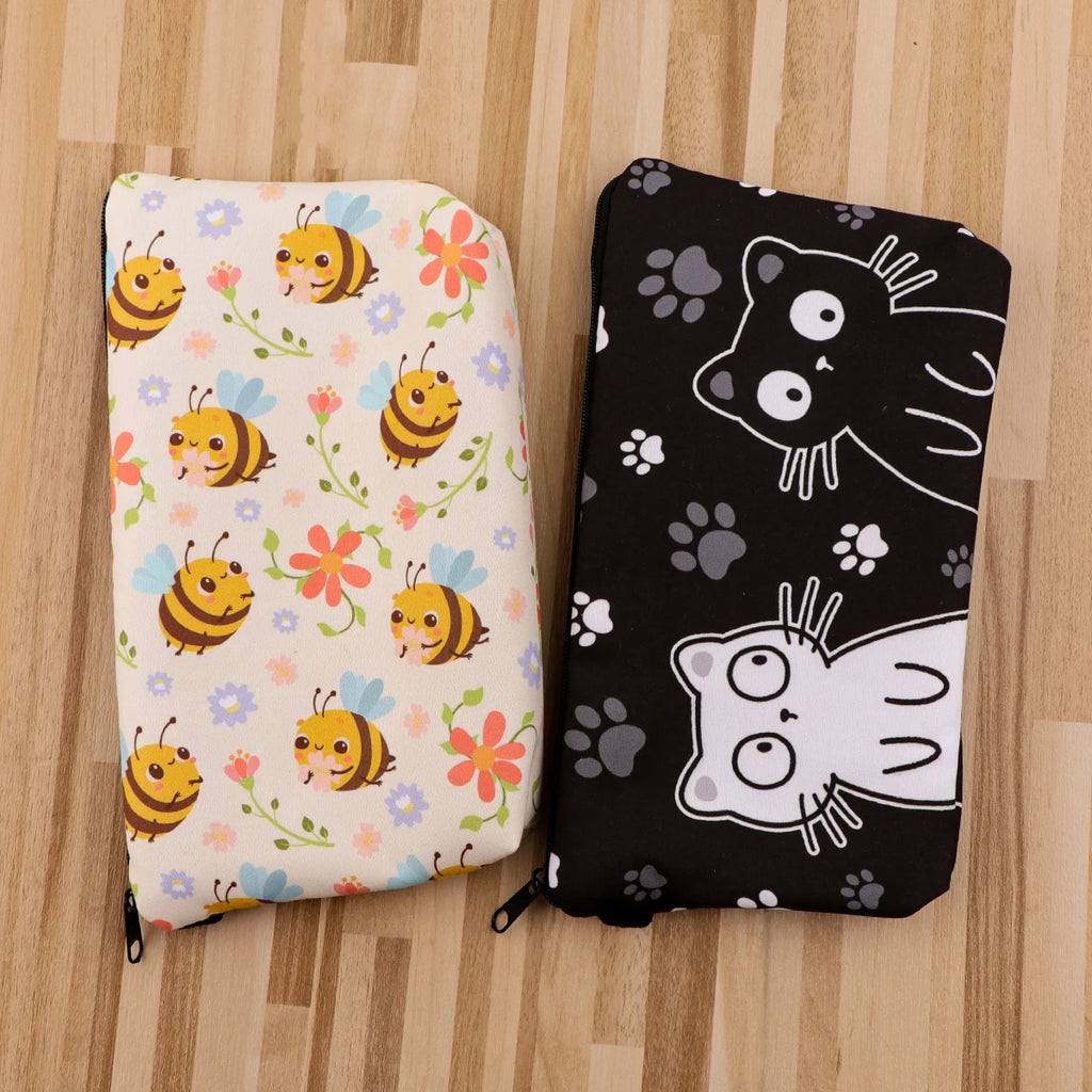 Large Animal Makeup Bag – Flamingo Cat Print Organizer for Travel Cosmetics