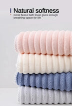 Large Coral Fleece Bath Towel – Soft Absorbent Fabric for Home Bathroom