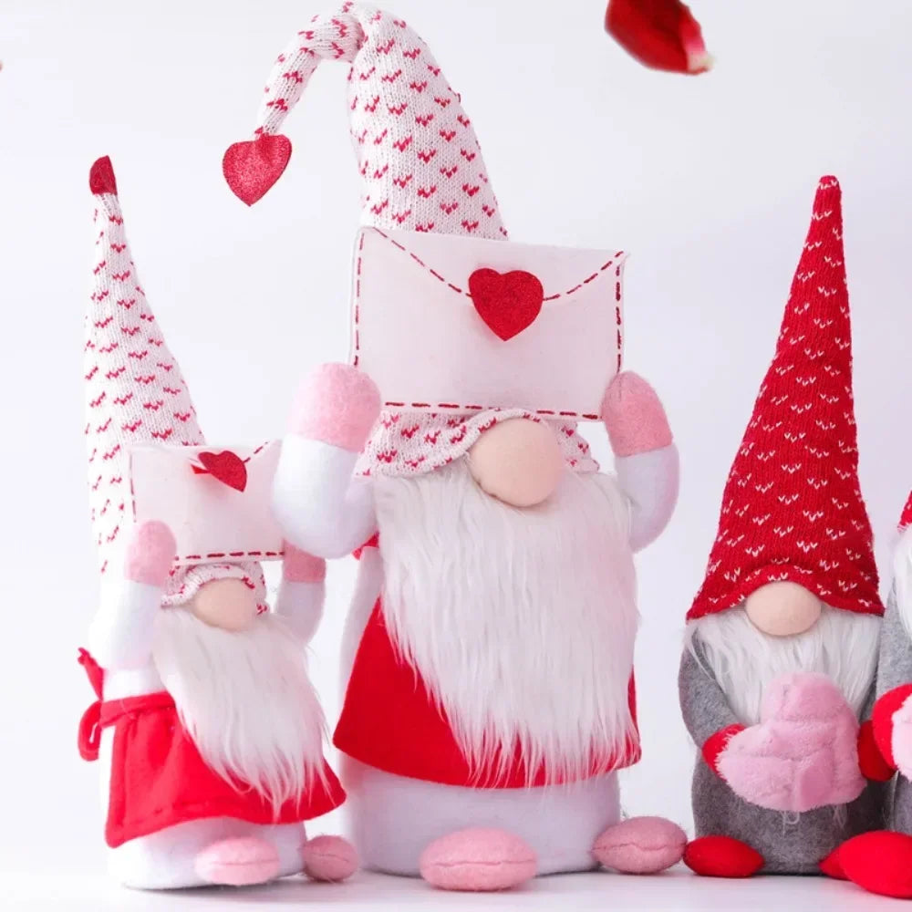 Faceless Gnome Plush Doll – Romantic Valentine's Day Gift for Home Decor