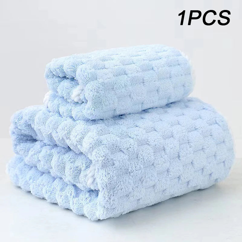 Bamboo Charcoal Coral Velvet Bath Towel – Super Absorbent for Daily Bathroom Use