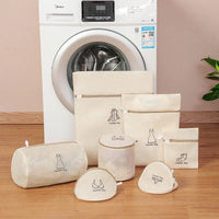 Embroidered Mesh Laundry Bag – Thickened Washable Organizer for Dirty Clothes