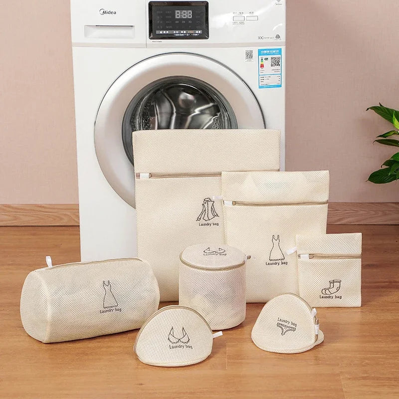 Embroidered Mesh Laundry Bag – Thickened Washable Organizer for Dirty Clothes