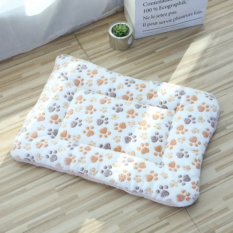 Double-Sided Plush Pet Mat – Warm Sleeping Bed for Cats and Small Dogs