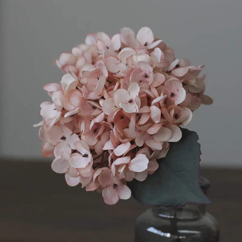 Artificial Silk Hydrangea – Realistic Flower Stem for Wedding Decor