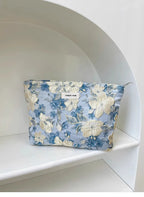 Floral Print Cosmetic Bag – Zippered Makeup Pouch for Travel Essentials