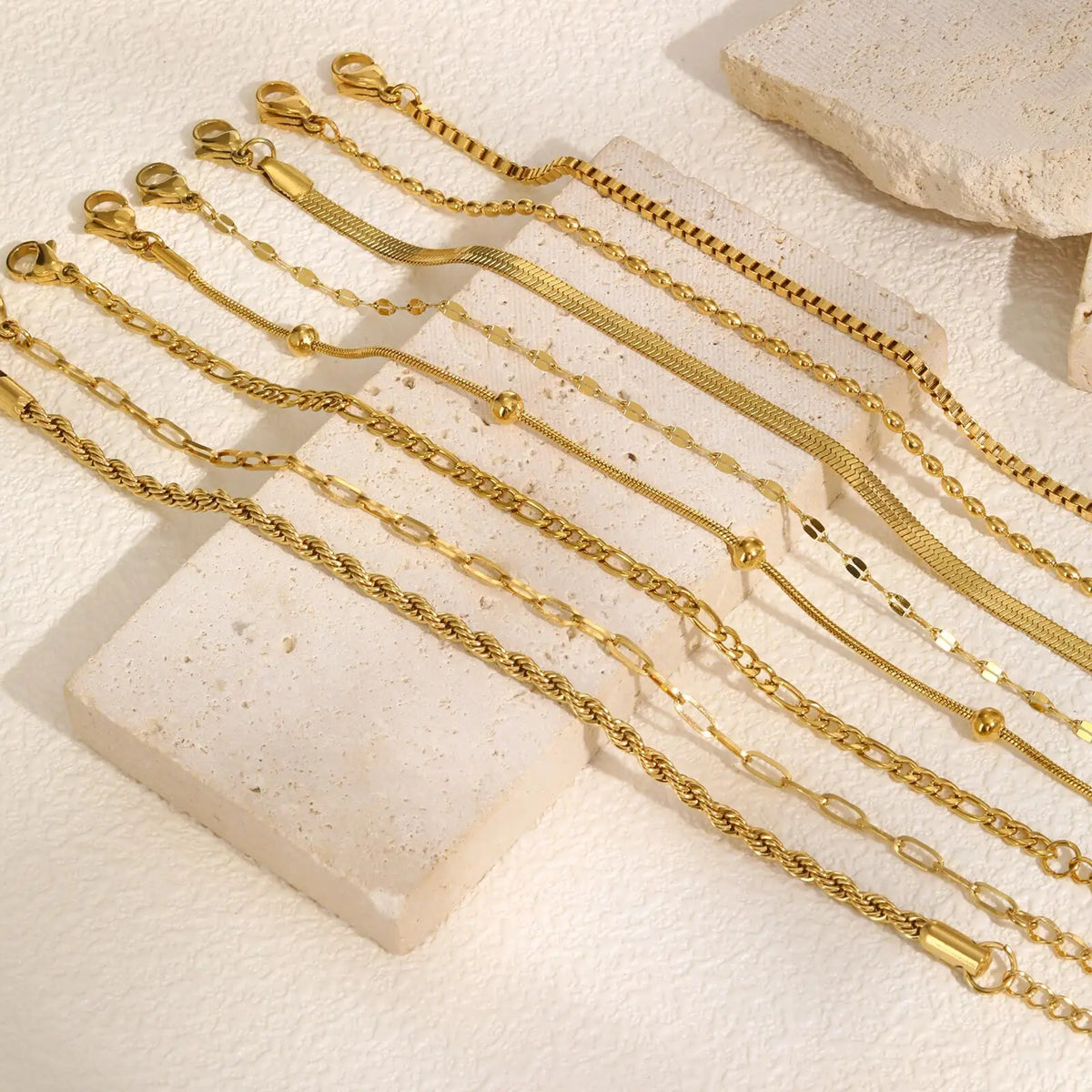 Gold Herringbone Chain Bracelet – Waterproof Stainless Steel for Women