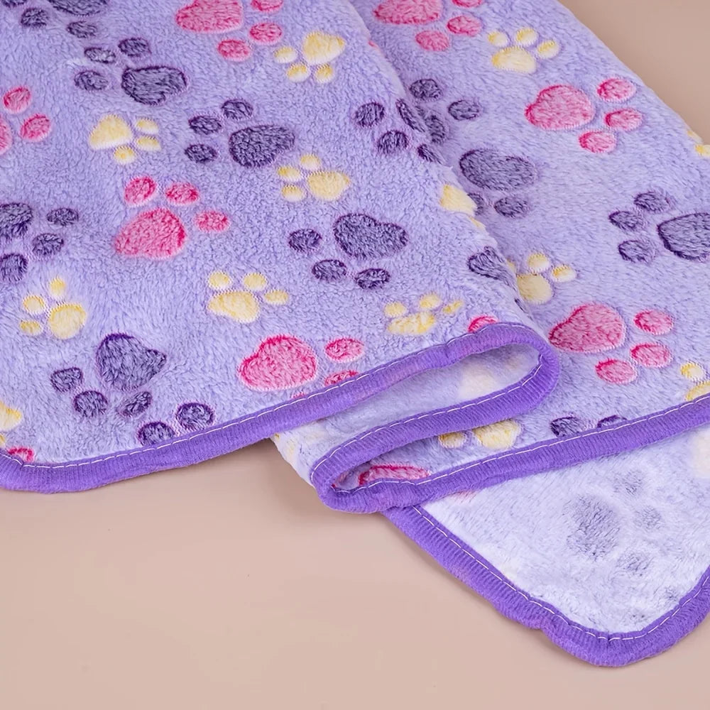 Fleece Pet Blanket – Paw Print Warm Mat for Small to Large Dogs and Cats