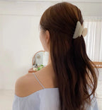 Medium Acetate Hair Claw – Elegant Shark Clip for Women Hair Styling