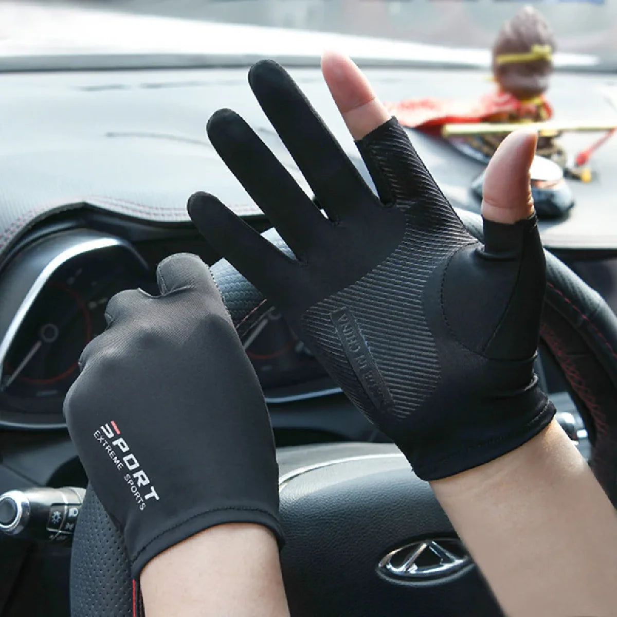 Breathable UV Protective Fishing Gloves – Touch Screen Gear for Outdoor Sports