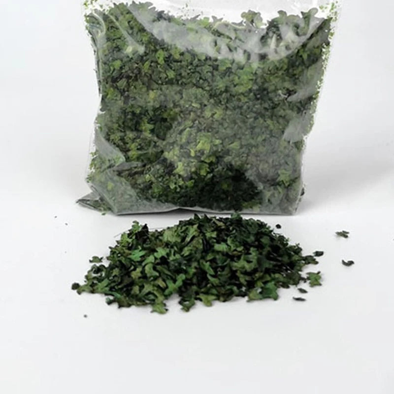 Miniature Leaf Scatter 35ml – Realistic Foliage for Diorama Sand Table Decor