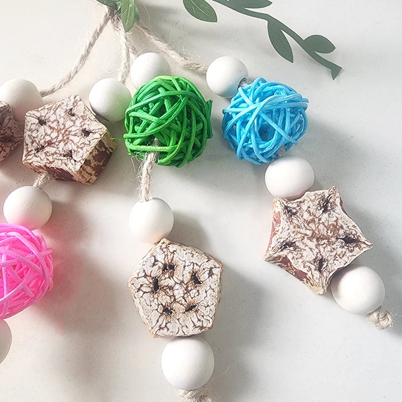 Cotton Rope Bird Chewing Toy – Bite Resistant Pinecone Toy for Parrot Training