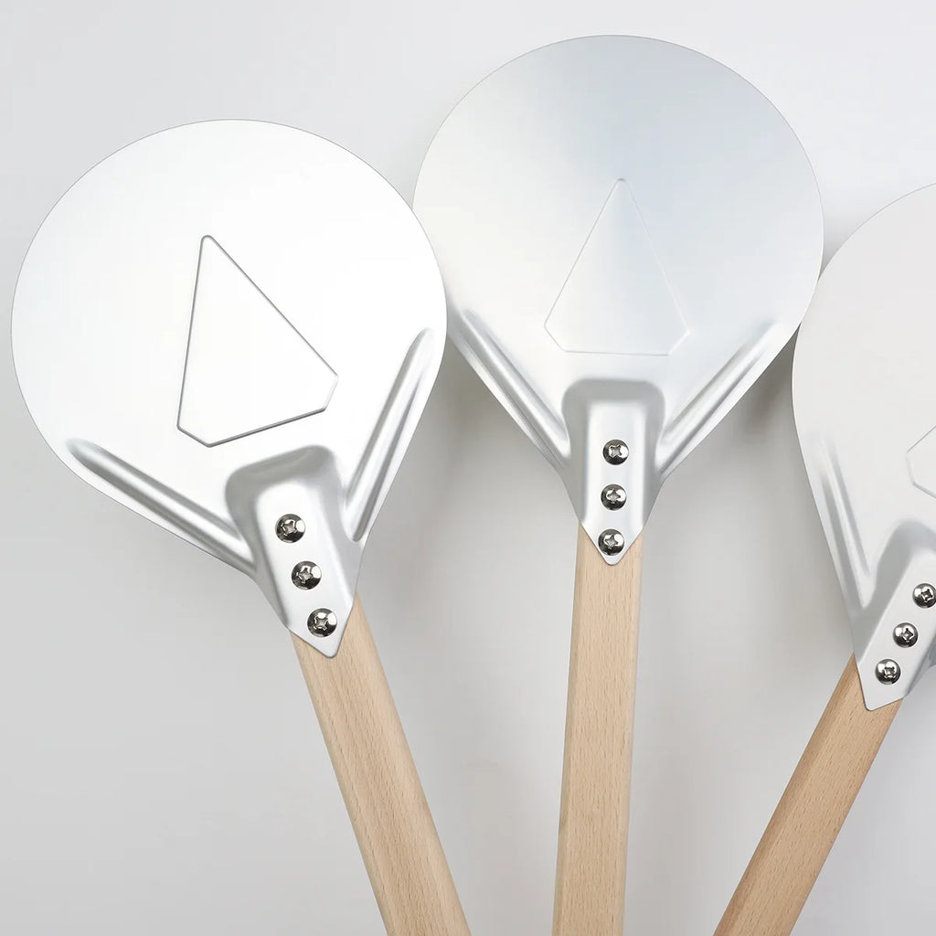 Perforated Aluminum Pizza Peel – Non-Slip Wooden Handle for Home Baking