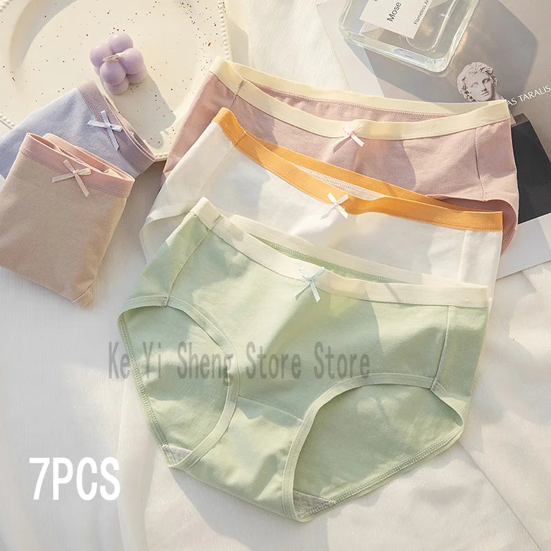Cotton Mid-Waist Panties – Breathable Solid Color Underwear for Women