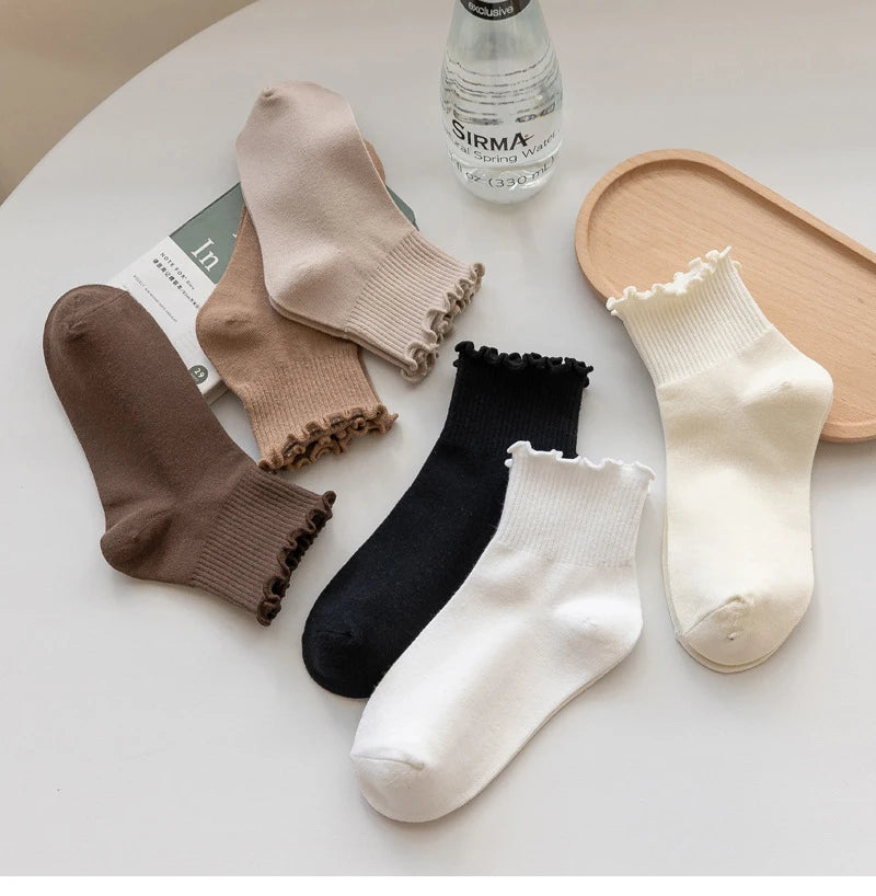 Ruffled Ankle Socks – Breathable Japanese Style Kawaii Hosiery for Women