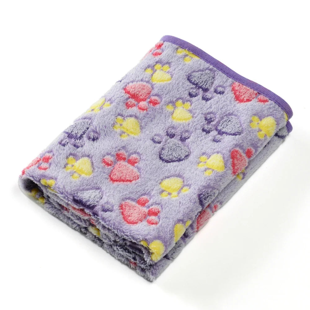 Thickened Fleece Pet Blanket – Warm Footprint Mat for Small to Large Dogs Cats
