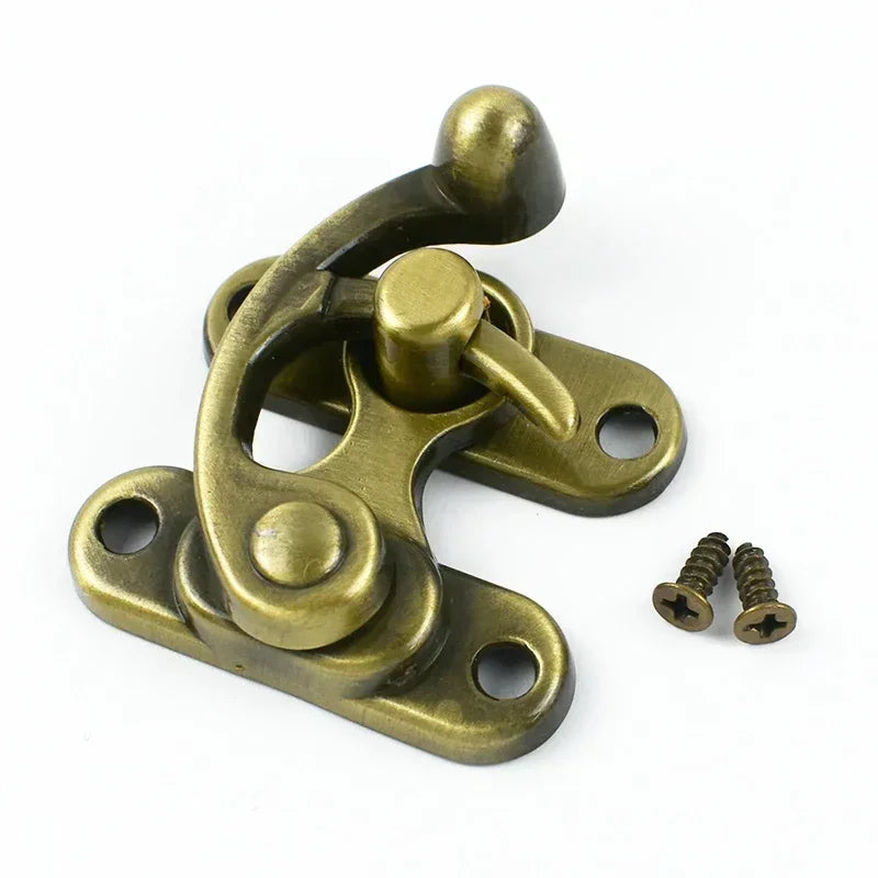 Vintage Brass Toggle Latch – Retro Metal Clasp for Wooden Boxes and Bags
