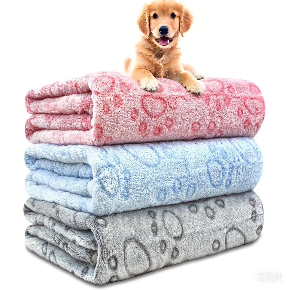 Ultra-Soft Paw Print Dog Blanket – Cozy Fleece Mat for Pets