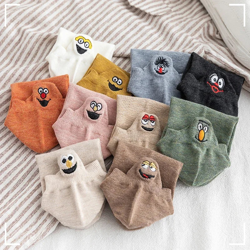 Embroidered Expression Ankle Socks – Kawaii Cotton Fashion for Casual Wear