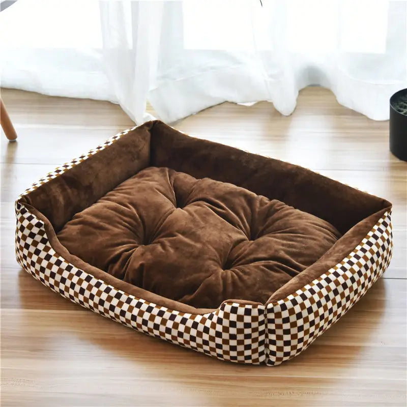 Large Square Dog Bed – Warm Soft Nest for Small Medium and Large Pets