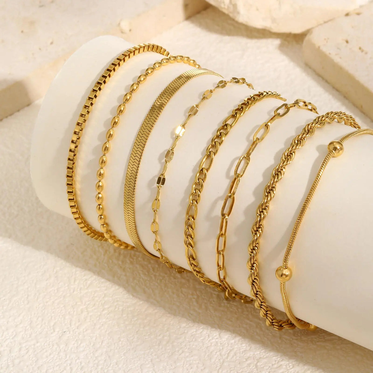 Gold Herringbone Chain Bracelet – Waterproof Stainless Steel for Women