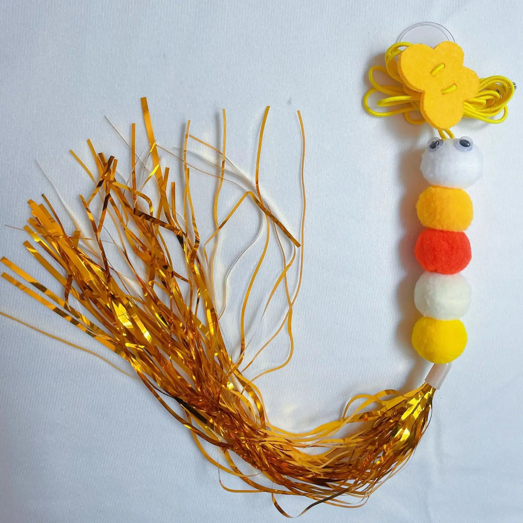 Hanging Door Cat Teaser Toy – Elastic Feather Wand for Boredom Relief