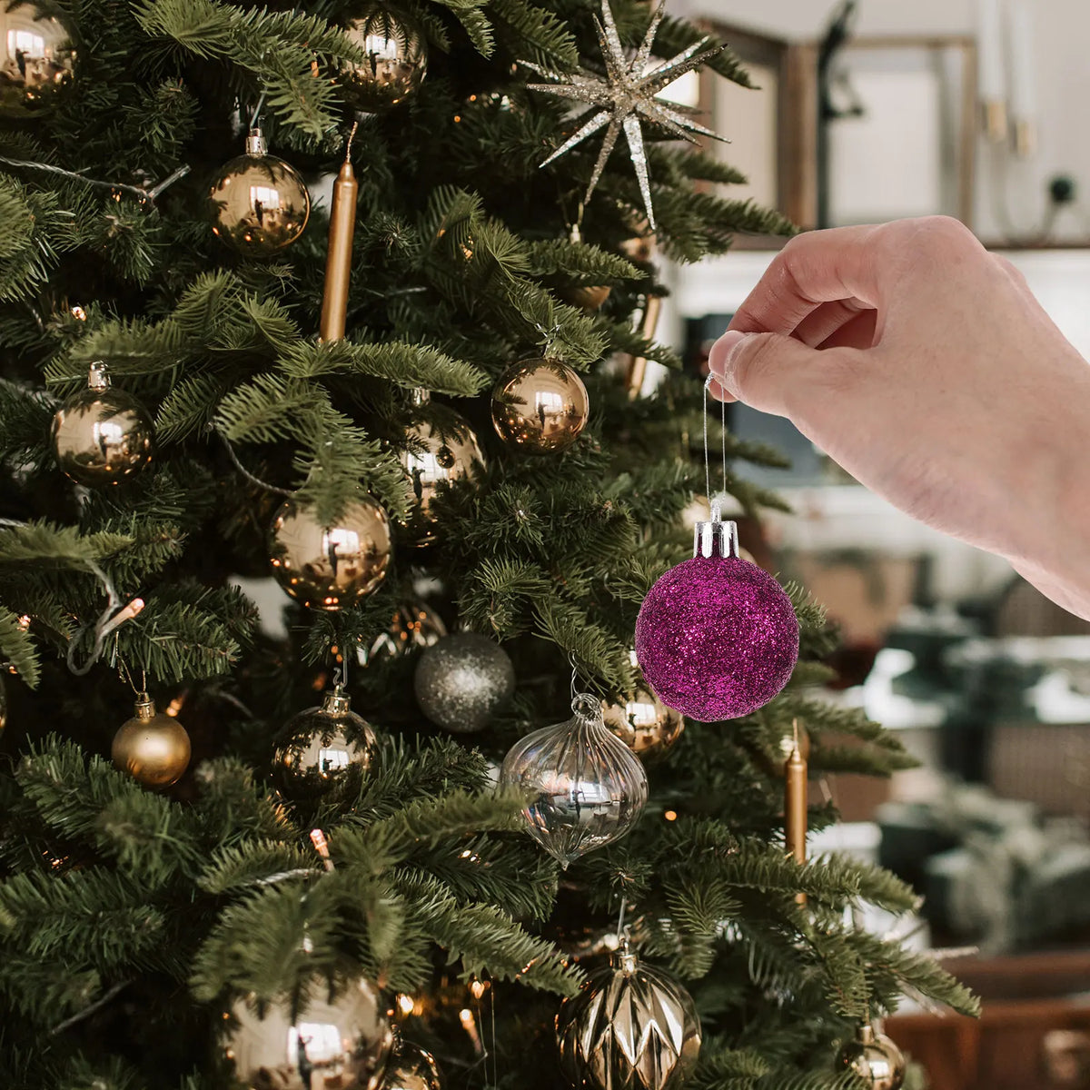 Purple Plastic Christmas Ornament Balls – Shiny Decor for Xmas Tree Holidays