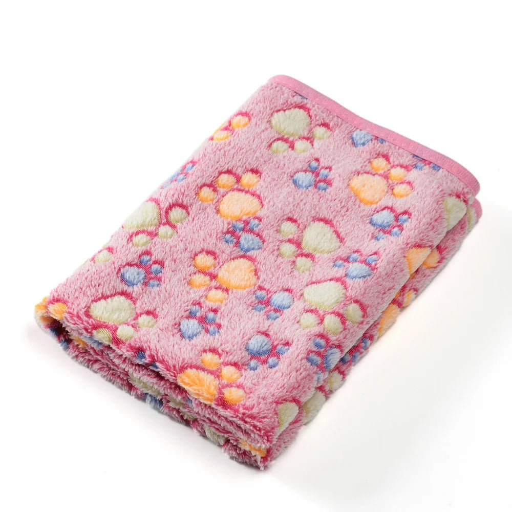Thickened Fleece Pet Blanket – Warm Footprint Mat for Small to Large Dogs Cats