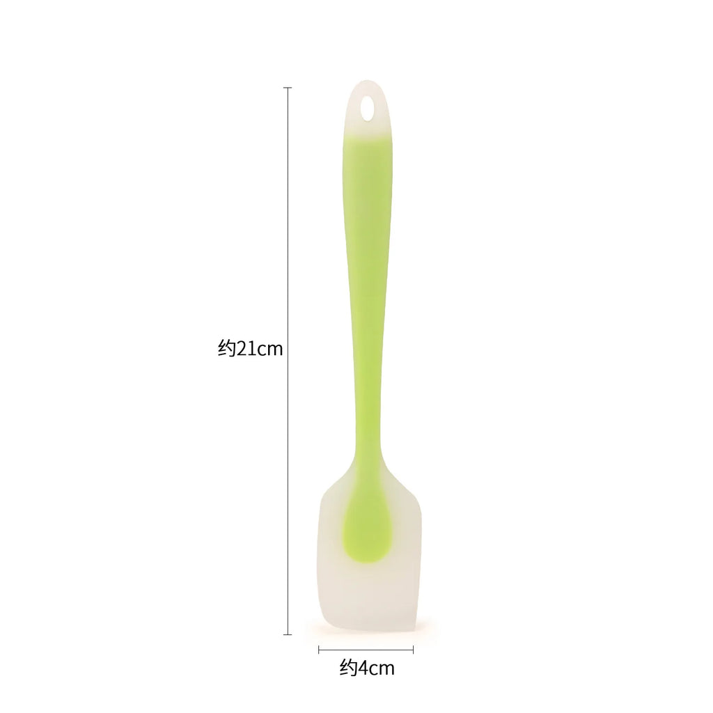 Silicone Cake Scraper – Heat Resistant Spatula for Baking and Kitchen Prep