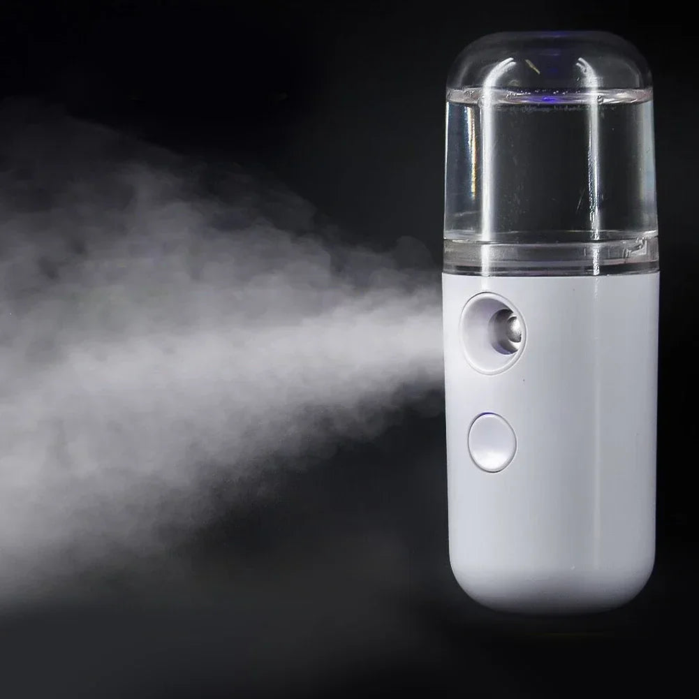 Rain Cloud Humidifier – 30ml Portable Mist Diffuser for Bedroom Air Care