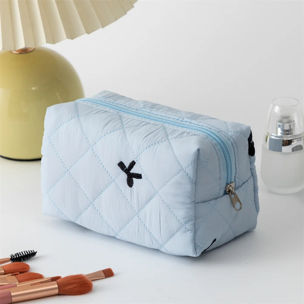 Embroidered Bow Cosmetic Bag – Large Capacity Toiletry Organizer for Travel