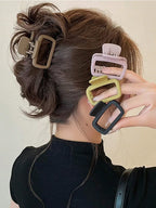 Square Hair Claw Clips – Lightweight Matte Barrettes for Elegant Styling