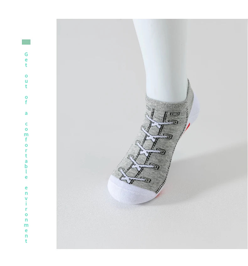 Moisture Wicking Sports Socks – Breathable Athletic Gear for Basketball