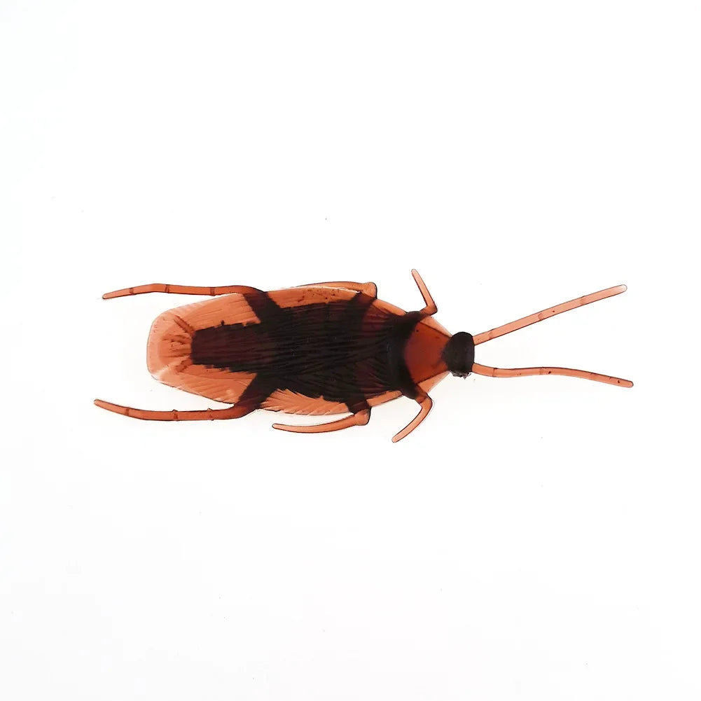 Lifelike Rubber Cockroach Prank Props – Realistic Bug Toy for Halloween Jokes