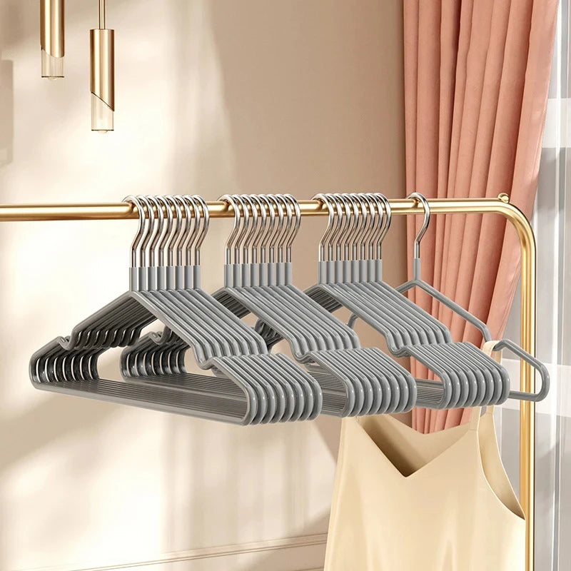 Non-Slip Metal Clothes Hangers – Round Notch Design for Suit and Coat Storage
