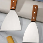 Stainless Steel Oblique Spatula – Wooden Handle for Grilling and Cooking