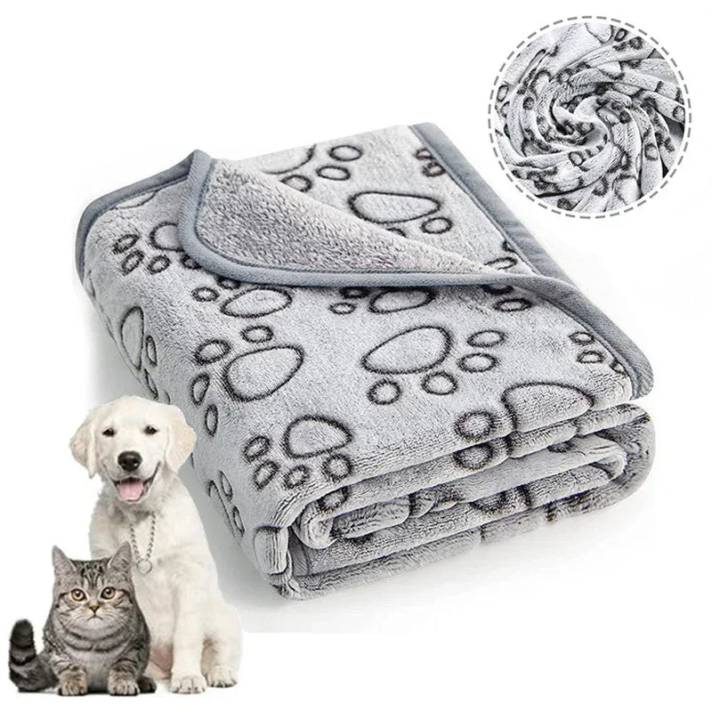 Fluffy Cartoon Pet Blanket – Warm Soft Mat for Dogs and Cats