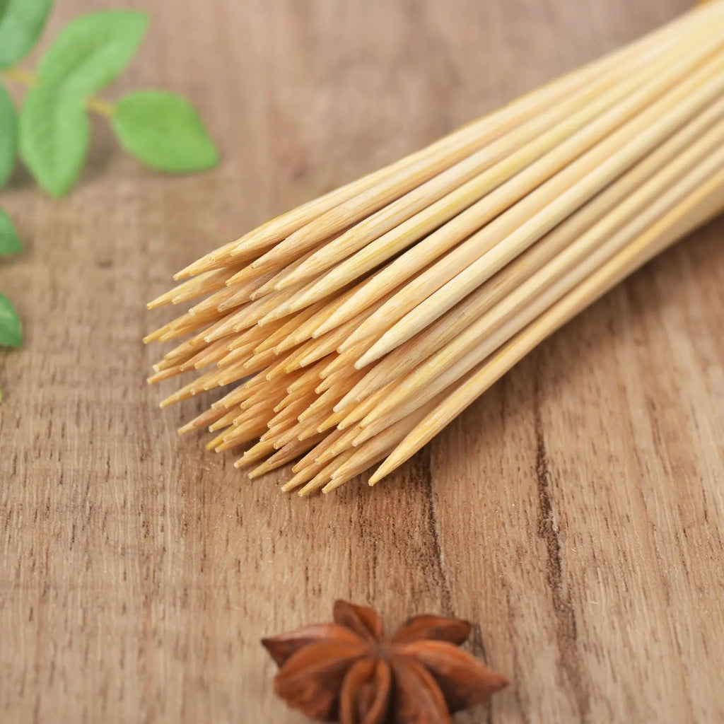 Natural Bamboo Skewers – Disposable Sticks for Grilling and BBQ Appetizers