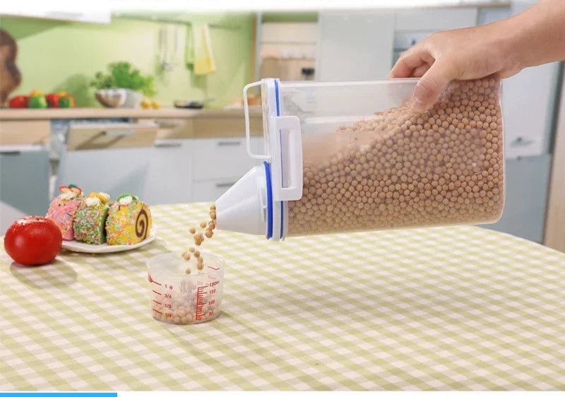 Airtight Plastic Pet Food Container – Moisture-proof Storage for Dog Cat Food