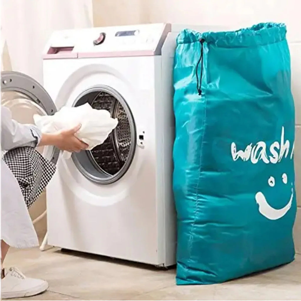 Nylon Drawstring Laundry Bag – Smile Shape Washable Pouch for Travel Storage