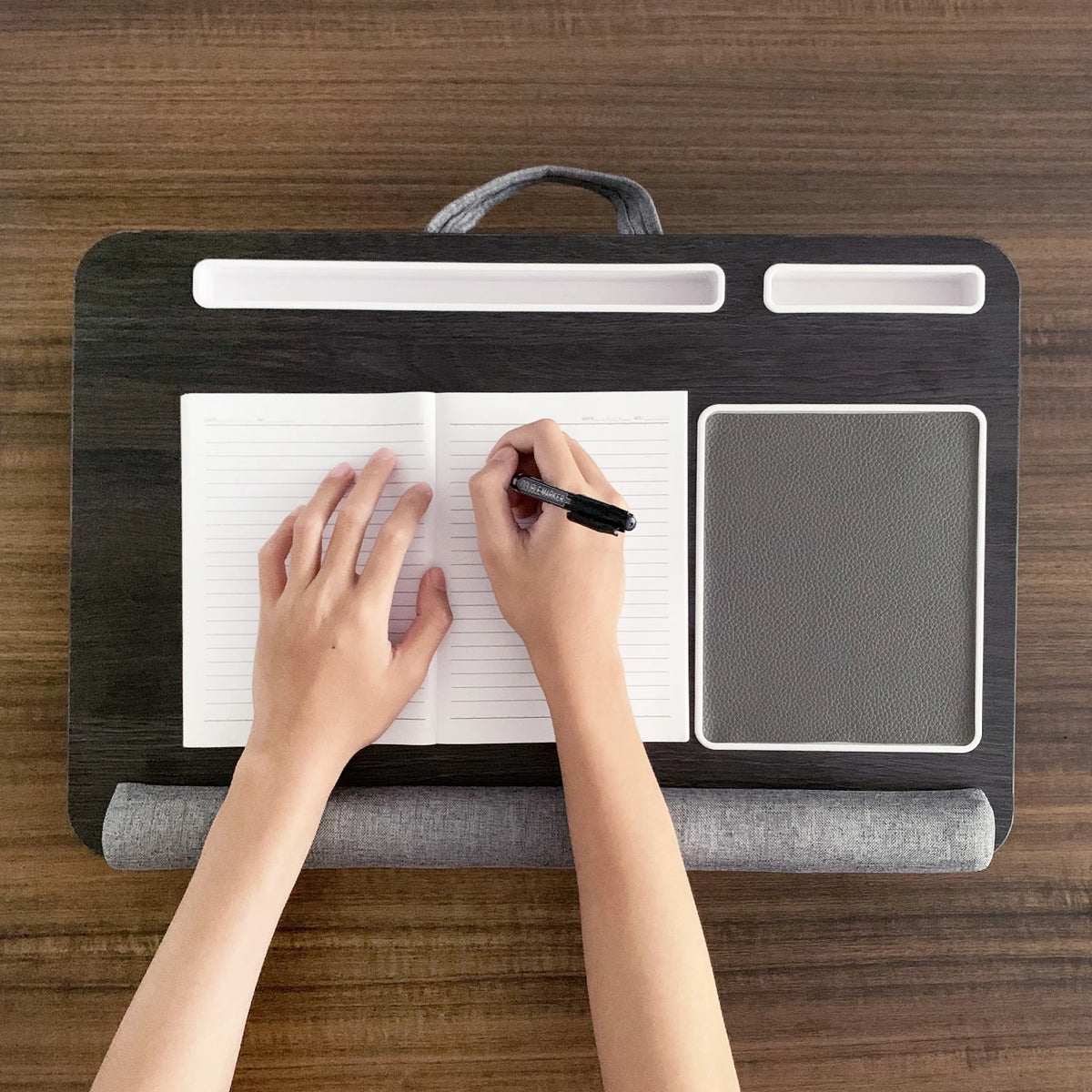 Portable Laptop Desk – Anti-Slip Bed Tray with Mouse Pad for Bedroom Sofa