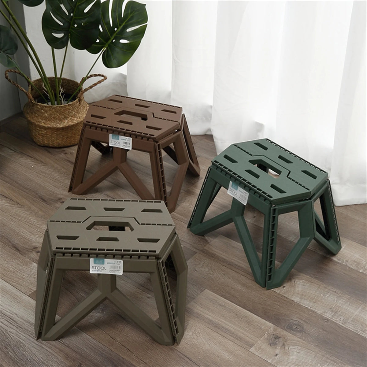 Portable Folding Stool – High Load Bearing Chair for Camping and Fishing