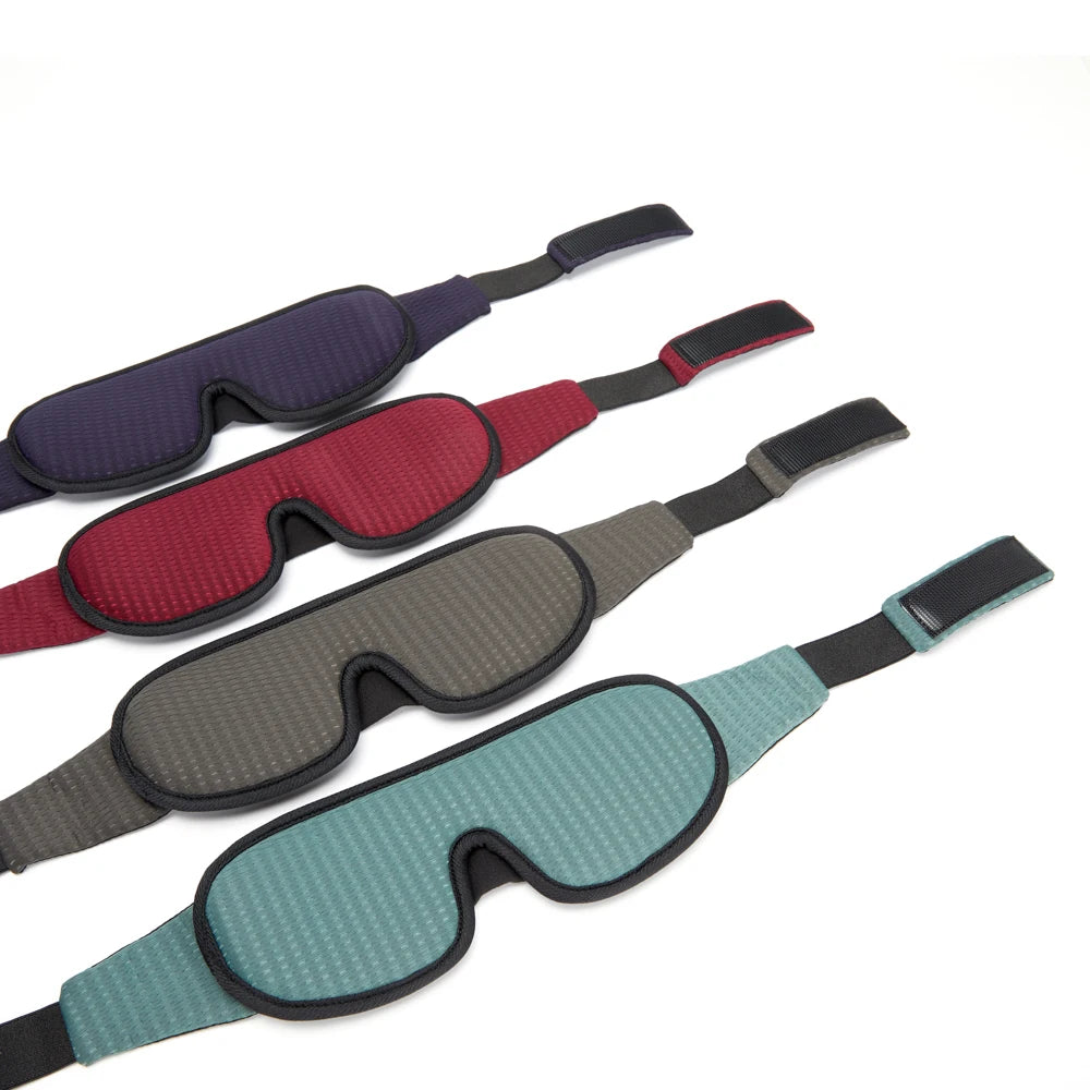 Soft 3D Contoured Eye Mask – Breathable Light Blocking for Travel Sleeping