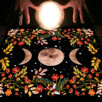 Moonlight Flower Tarot Tablecloth – Velvet Altar Mat for Witchcraft Rituals