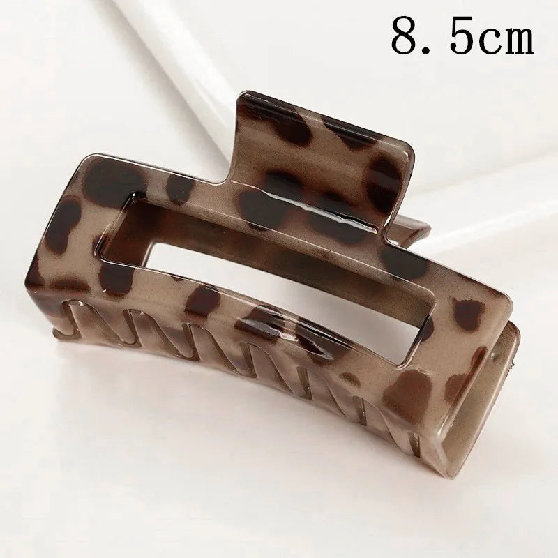 Large Plastic Hair Claw – Korean Fashion Clip for Women Styling