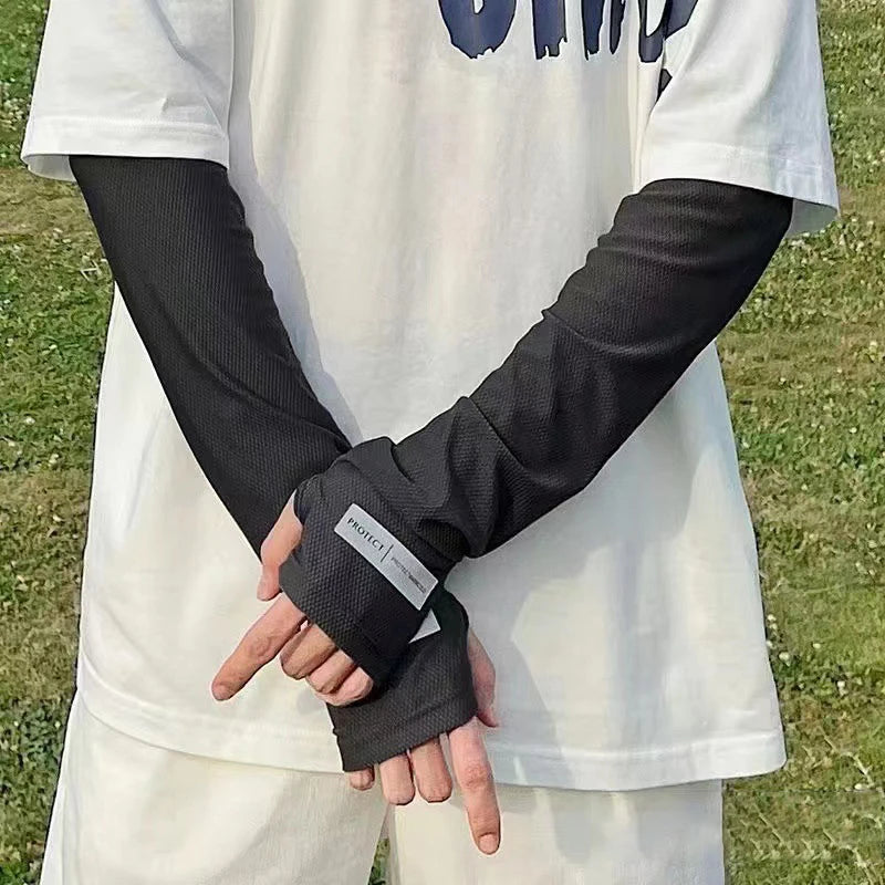Sun Protection Arm Sleeves – UV Cooling Fabric for Cycling and Outdoor Use