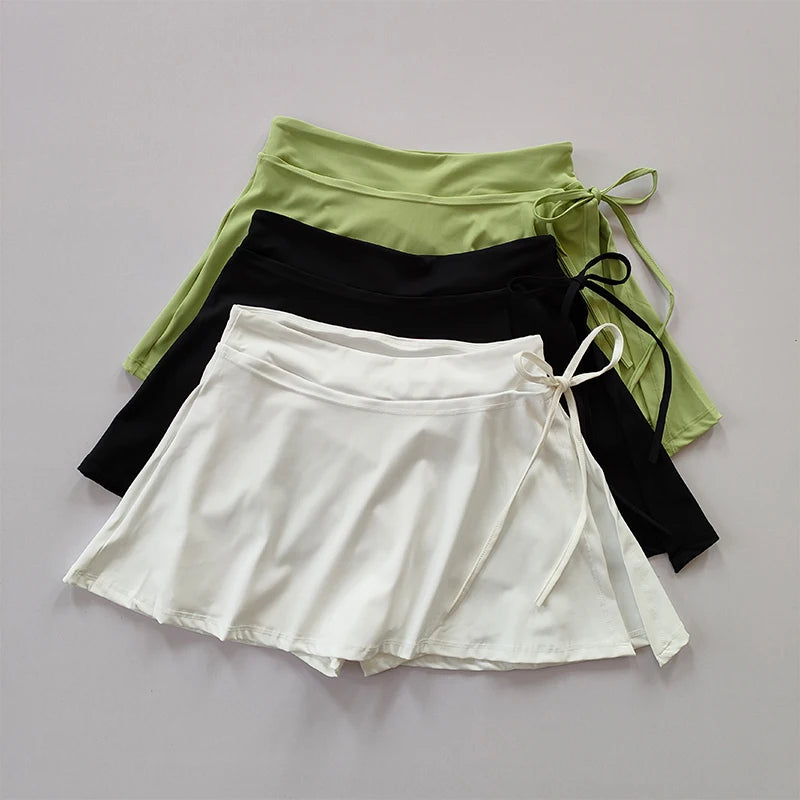 Athletic Yoga Skort – Quick-Dry Pocket Skirt for Tennis and Badminton